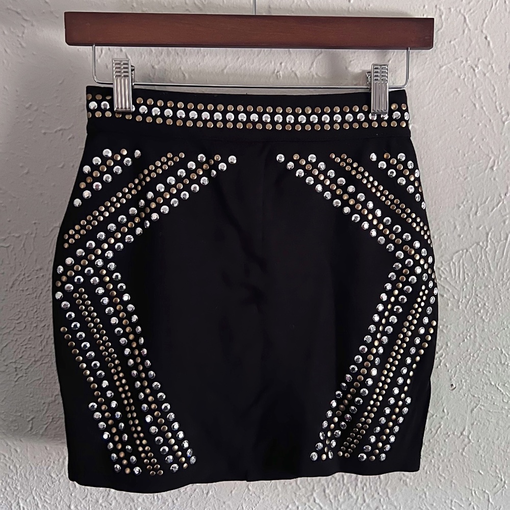 Forever 21 Studded Black Mini Skirt Size Small